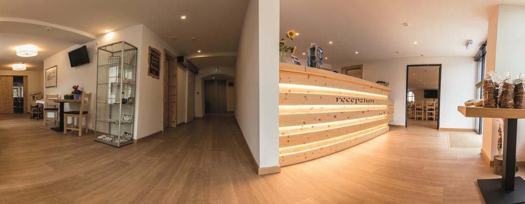 Hotel Helvetia Müstair Eksteriør bilde