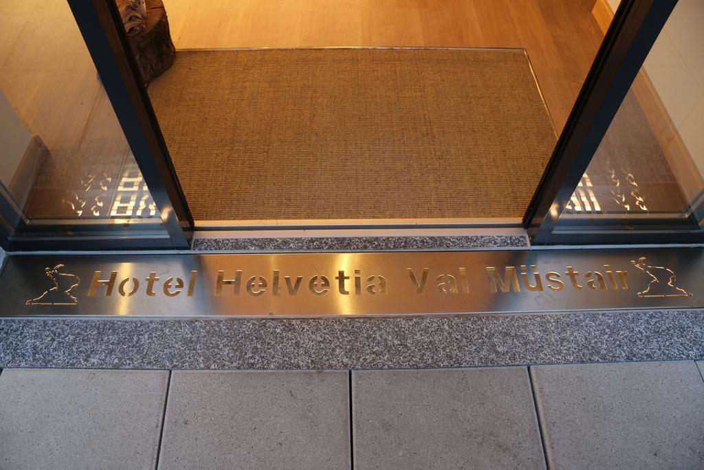 Hotel Helvetia Müstair Eksteriør bilde