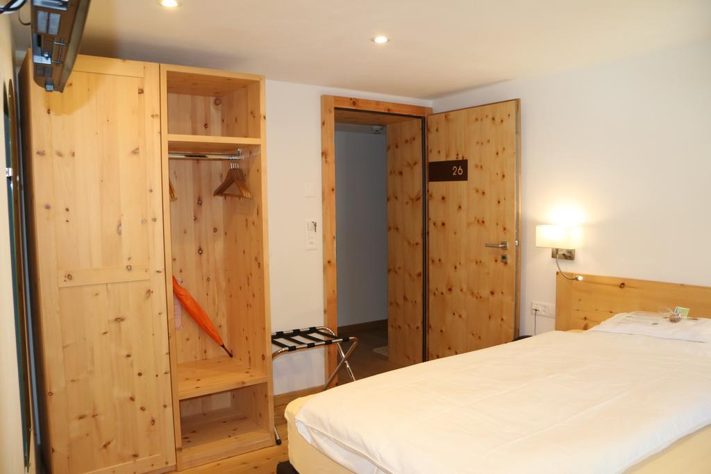 Hotel Helvetia Müstair Eksteriør bilde