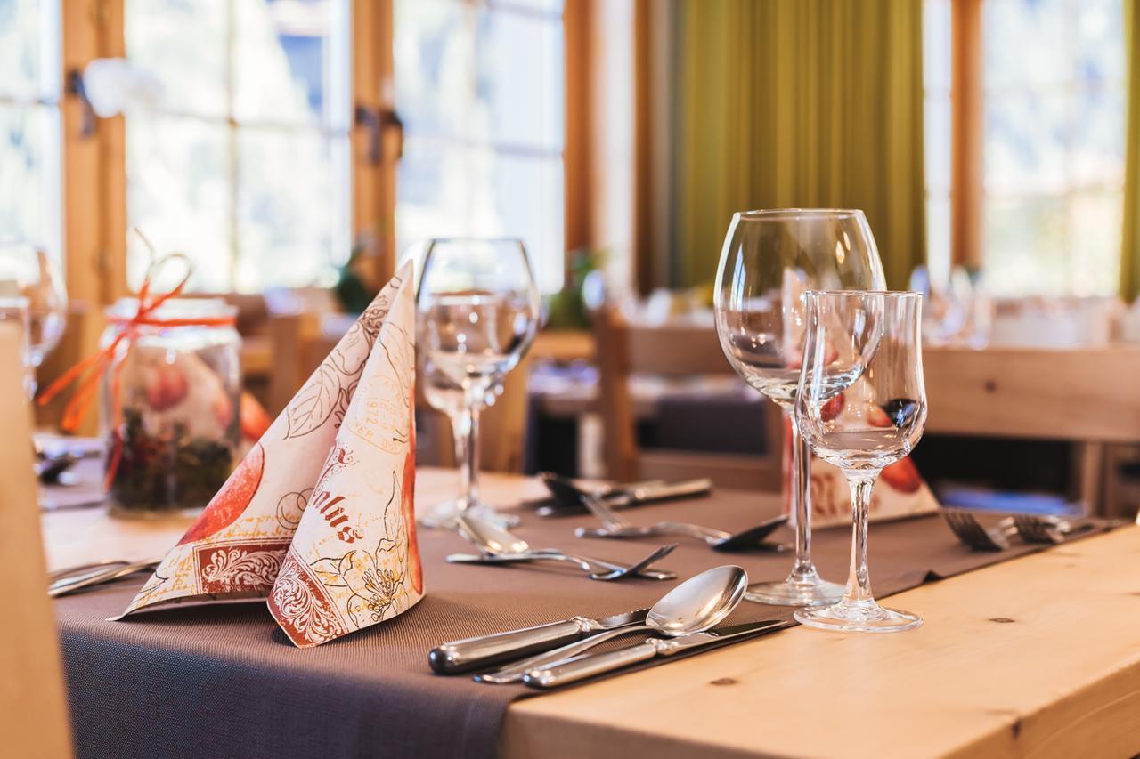 Hotel Helvetia Müstair Eksteriør bilde